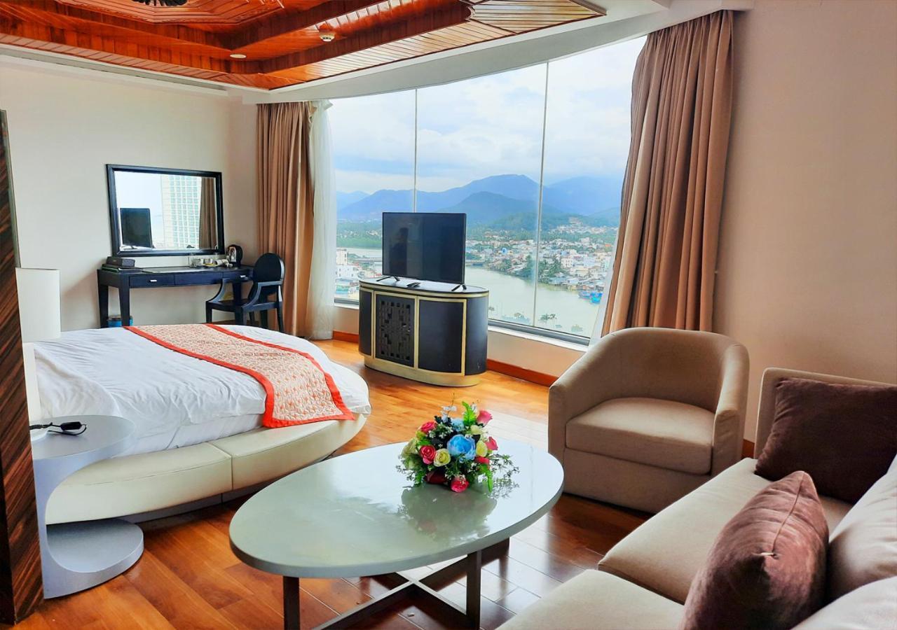 Bavico International Hotel Nha Trang Exterior foto