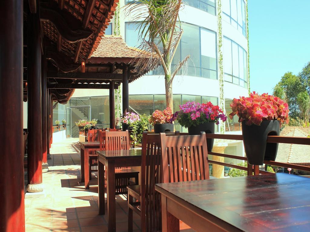 Bavico International Hotel Nha Trang Exterior foto